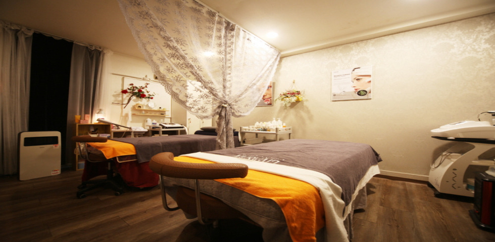 올림픽공원역,강동역,둔촌동역,둔촌오륜역 주변 올리비아에스테틱 매장 주요 시설 및 인테리어 사진