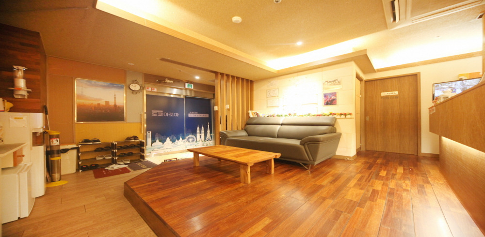 강남역,사평역,신논현역,교대역 인근 마사지 잘하는 곳 도쿄아로마 청결하게 관리된 내부 시설