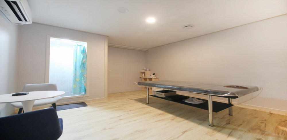 신림동 스웨디시 전문 샤테라피의 아늑하고 프라이빗한 분위기