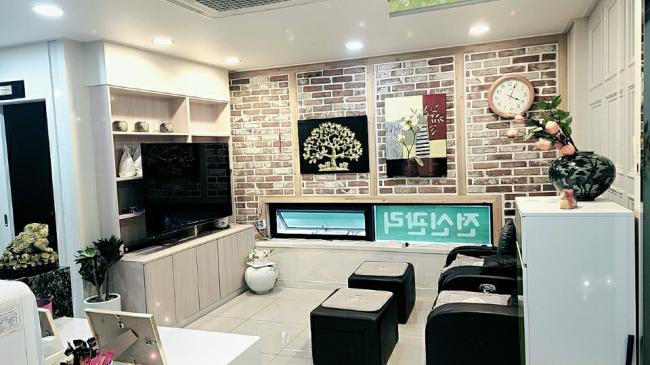 하단역,당리역,사하역 주변 중국마사지 추천 매장 텐텐풋샵의 전체적인 인테리어 모습