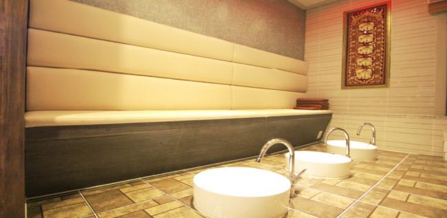 목동동 중국마사지 전문 힐링테라피의 깔끔하고 정돈된 내부 전경