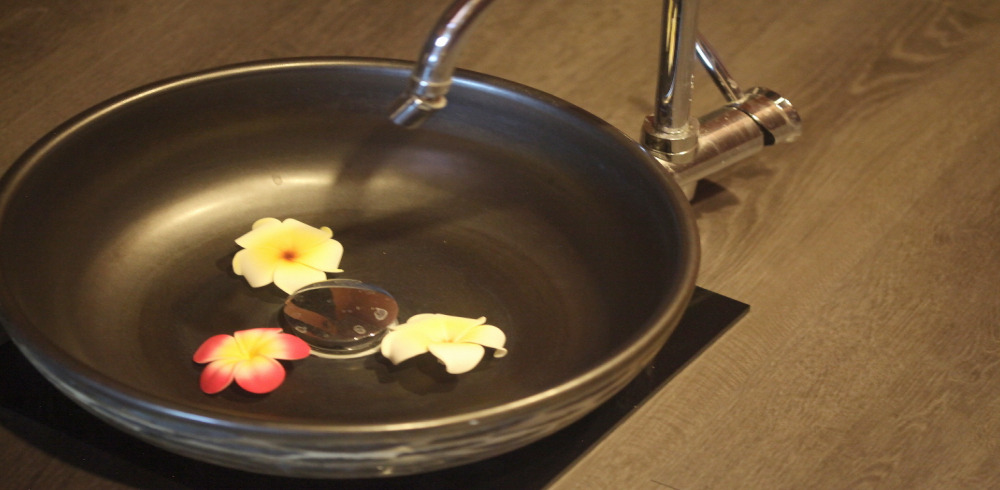 반월동 태국마사지 전문 타이디엔의 깔끔하고 정돈된 내부 전경