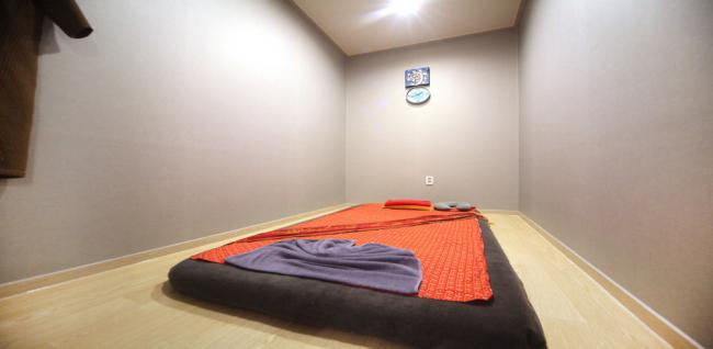 킹타이테라피 - 용화동 온양온천역 인근 주차가능, 샤워가능, 커플실, 수면가능, 남/여공용샵 완비된 마사지 시설