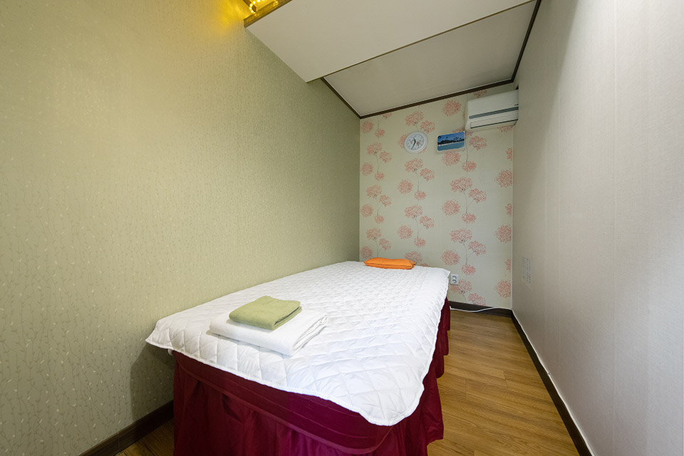 인창동 태국마사지 전문 왓포전통마사지의 아늑하고 프라이빗한 분위기