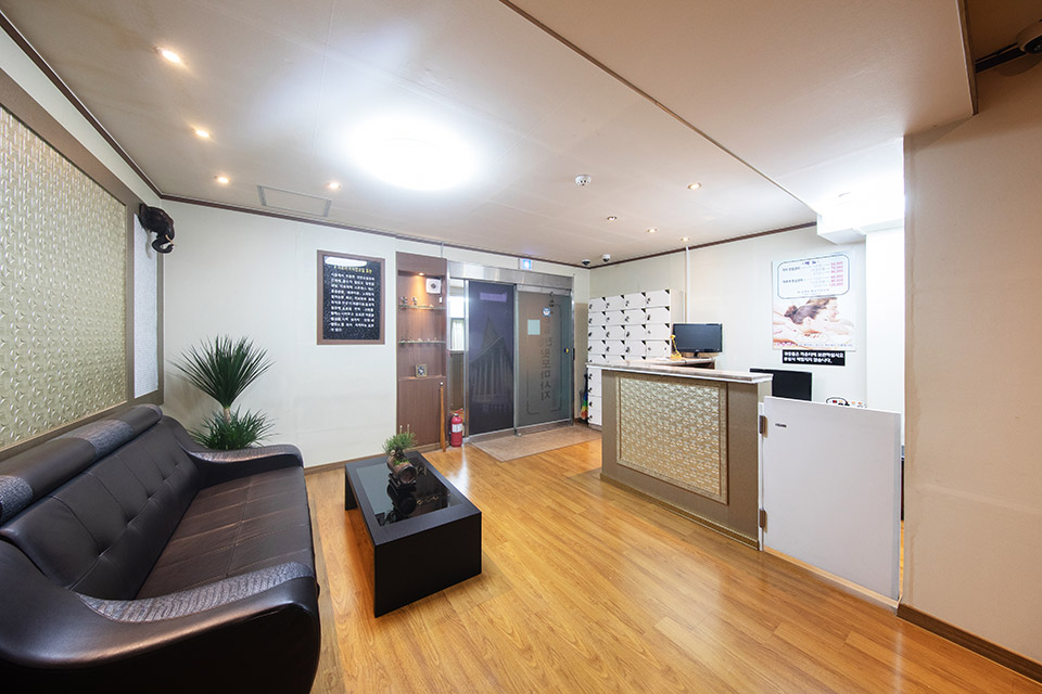 구리역 주변 왓포전통마사지 매장 주요 시설 및 인테리어 사진