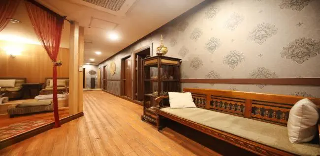 수내동 태국마사지 전문 메타타이의 아늑하고 프라이빗한 분위기