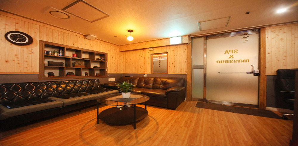 G스웨디시 - 삼성동 선정릉역,삼성중앙역,선릉역,한티역,삼성역 인근 주차가능, 샤워가능, 단체예약 완비된 마사지 시설