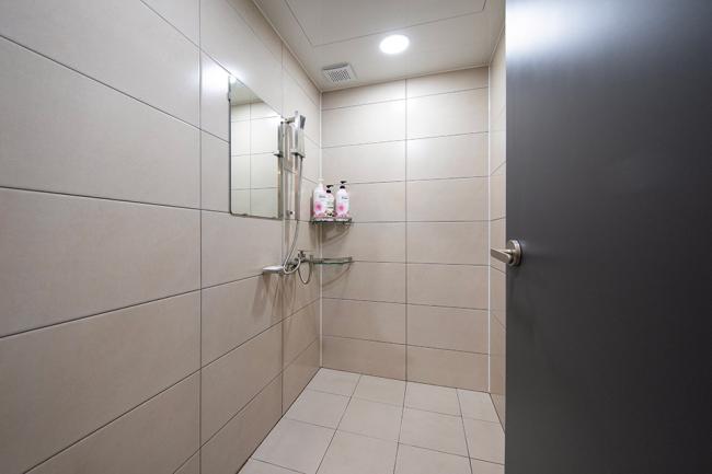 성서산업단지역,이곡역 주변 태국마사지 추천 매장 시원타이(구.신타이)의 전체적인 인테리어 모습