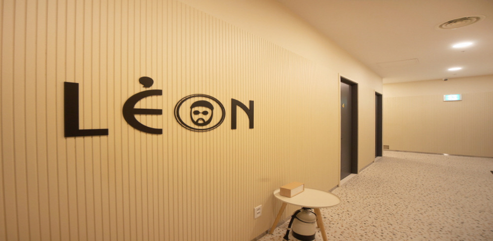 레옹스웨디시 - 상암동 수색역 인근 스웨디시 전문 마사지 매장 전경