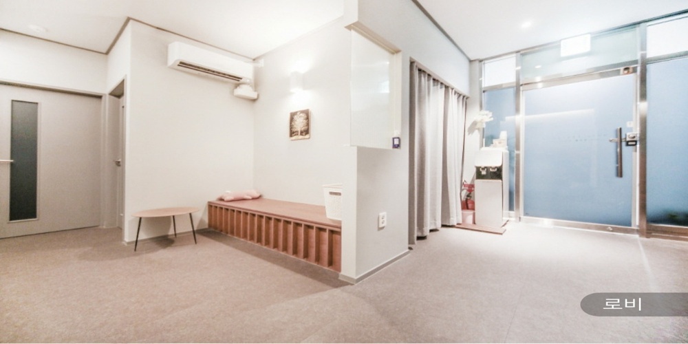 잠실역,잠실나루역,석촌역,몽촌토성역,송파나루역,한성백제역 인근 마사지 잘하는 곳 아르떼테라피 청결하게 관리된 내부 시설