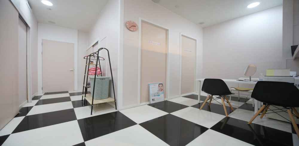 에뜨네르 - 청진동 경복궁역,시청역,광화문역,종각역,안국역 인근 에스테틱 전문 마사지 매장 전경