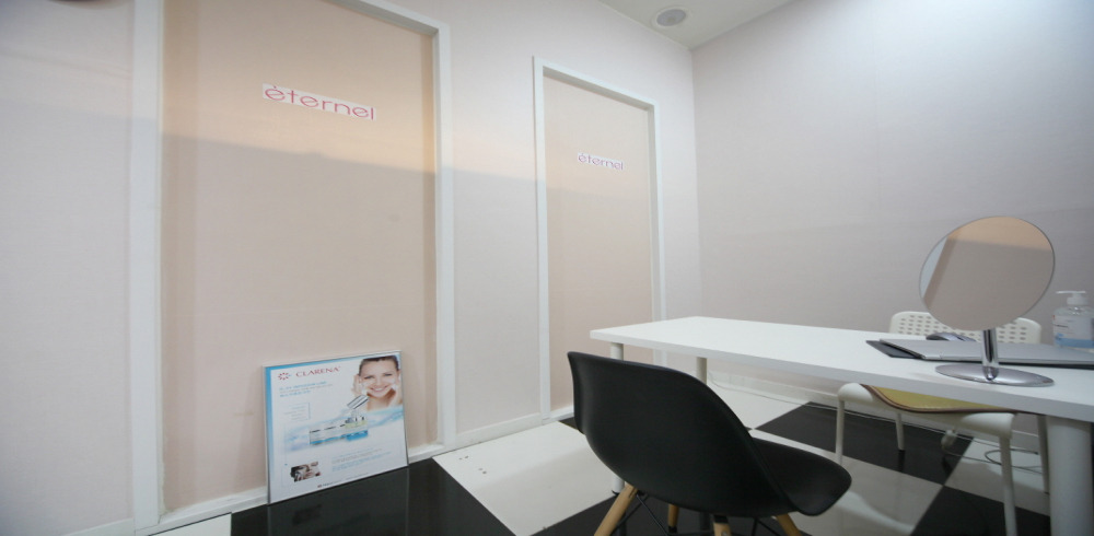 경복궁역,시청역,광화문역,종각역,안국역 주변 에스테틱 추천 매장 에뜨네르의 전체적인 인테리어 모습