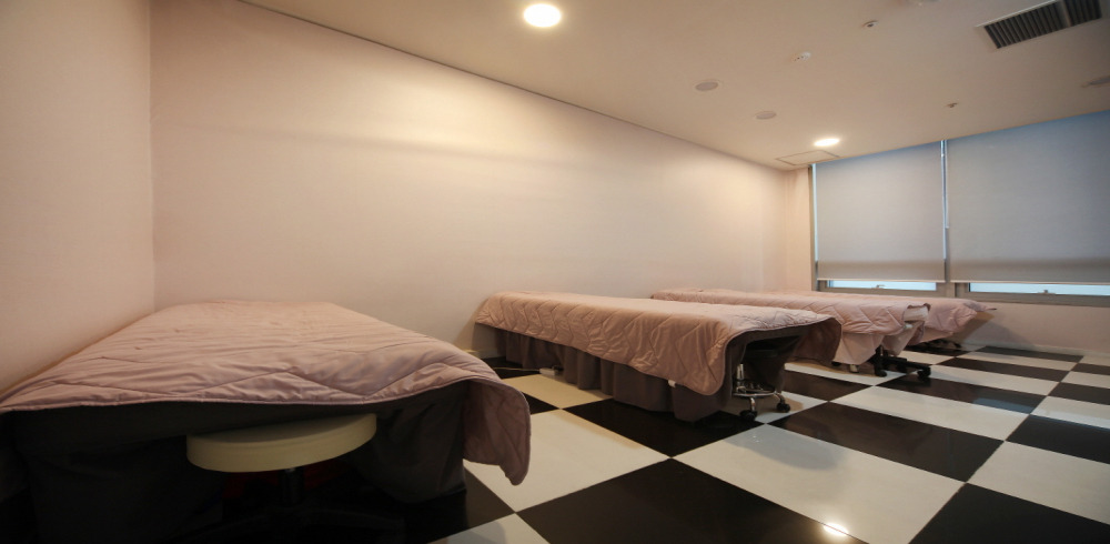 경복궁역,시청역,광화문역,종각역,안국역 인근 마사지 잘하는 곳 에뜨네르 청결하게 관리된 내부 시설