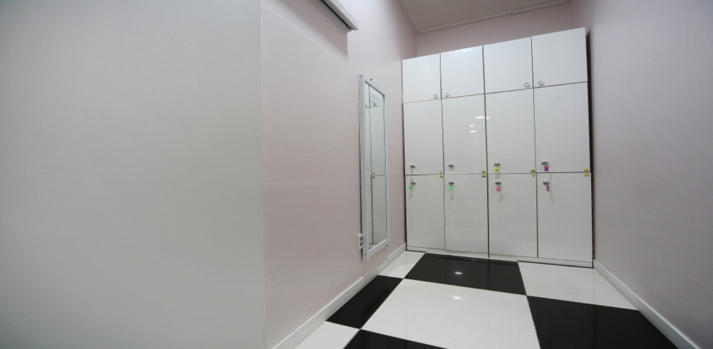 경복궁역,시청역,광화문역,종각역,안국역 주변 에뜨네르 매장 주요 시설 및 인테리어 사진