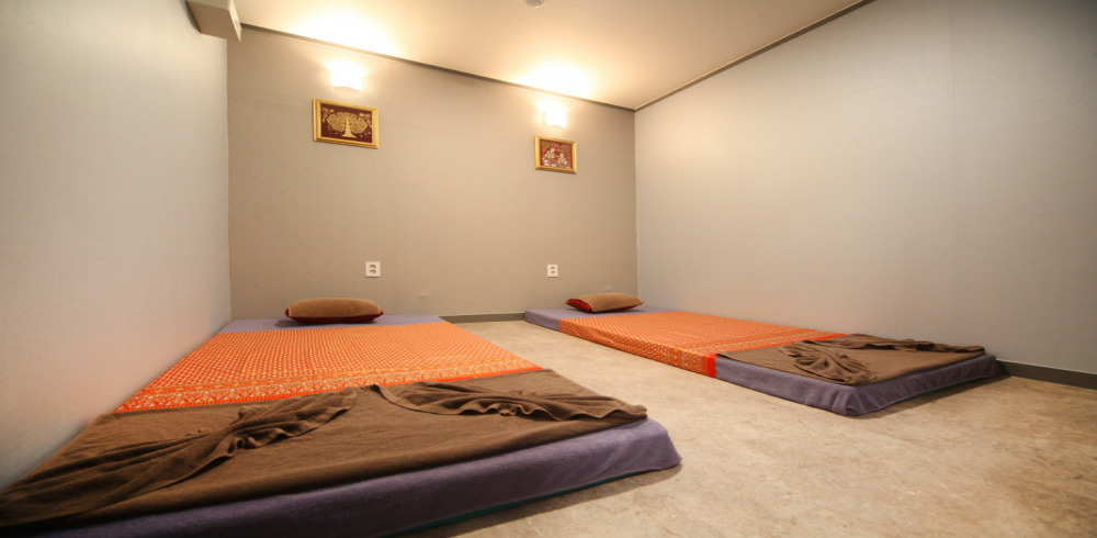 주변 태국마사지 추천 매장 아로마&스웨디시의 전체적인 인테리어 모습