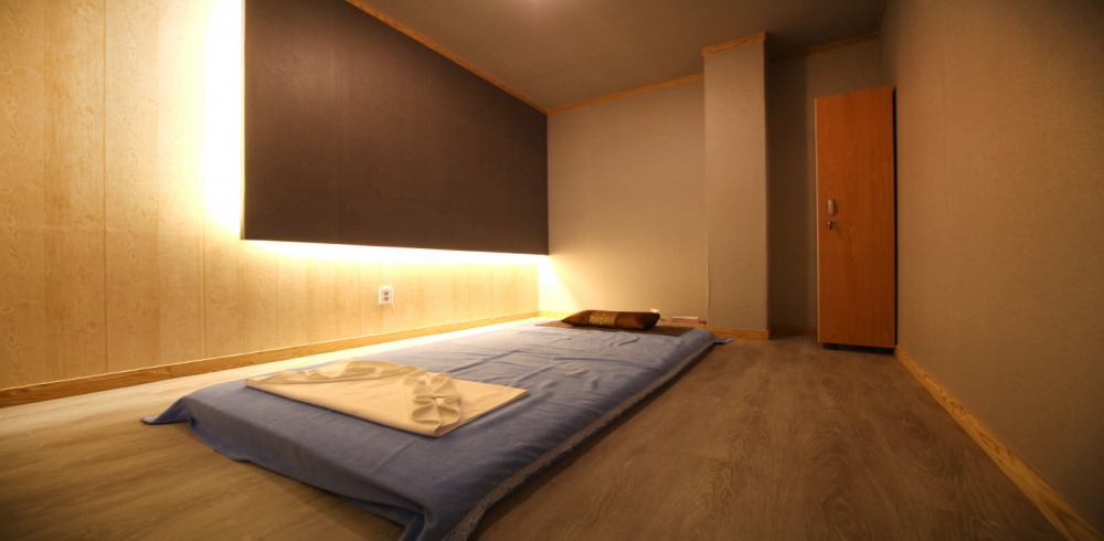 연화스웨디시 - 안양동 명학역 인근 주차가능, 샤워가능, 커플실 완비된 마사지 시설