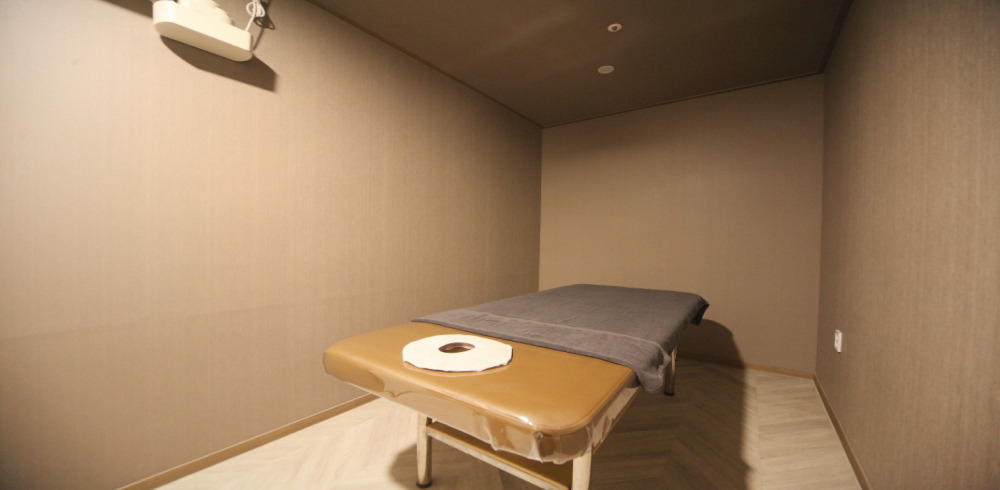 스웨디시 서비스가 제공되는 고덕동 온샵스웨디시 매장 내부 사진