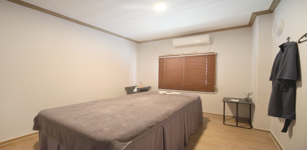 주변 한국마사지 추천 매장 문아로마의 전체적인 인테리어 모습