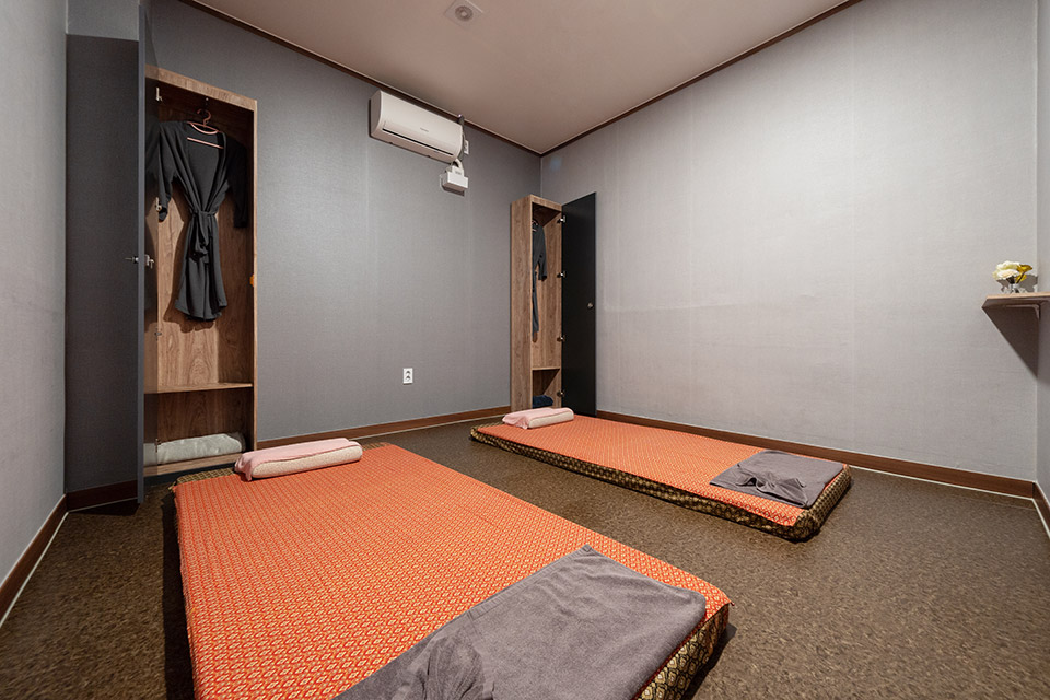 태국마사지 관리 전문 마사지 매장 창태국전통 내부 공간