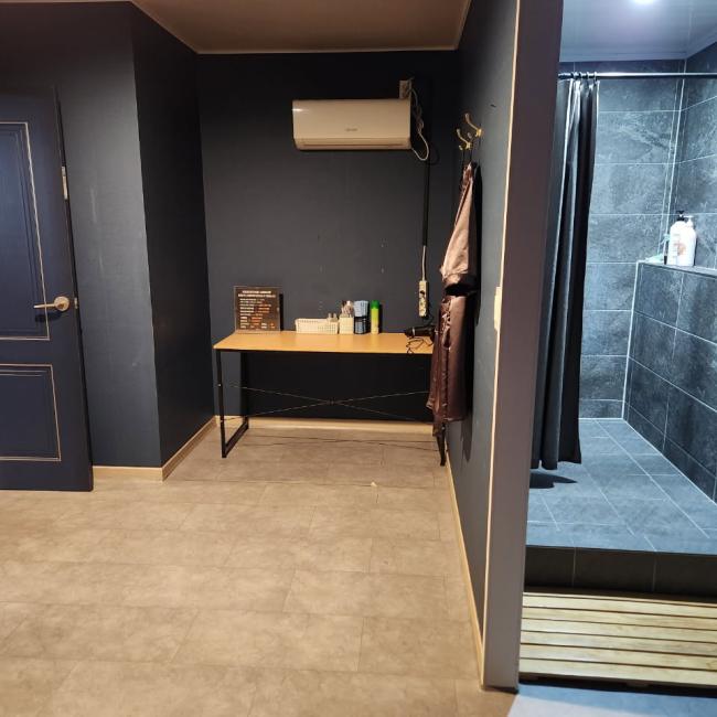 태국마사지 서비스가 제공되는 요선동 퀸아로마 매장 내부 사진