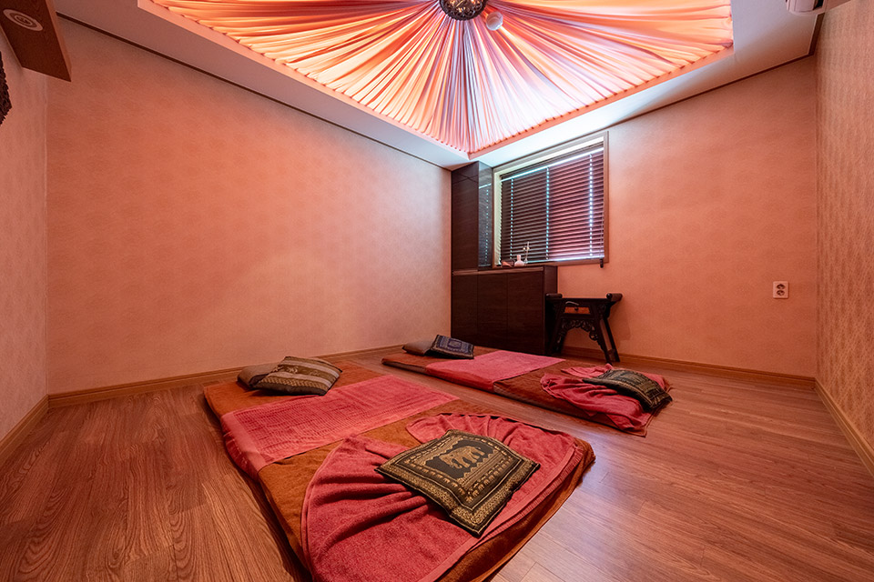 명륜역,온천장역 인근 타이, 아로마 서비스가 제공되는 센타이의 전체 시설