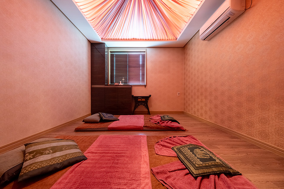 명륜역,온천장역 인근 태국관리사 마사지 전문 센타이의 아늑한 내부 시설 안내