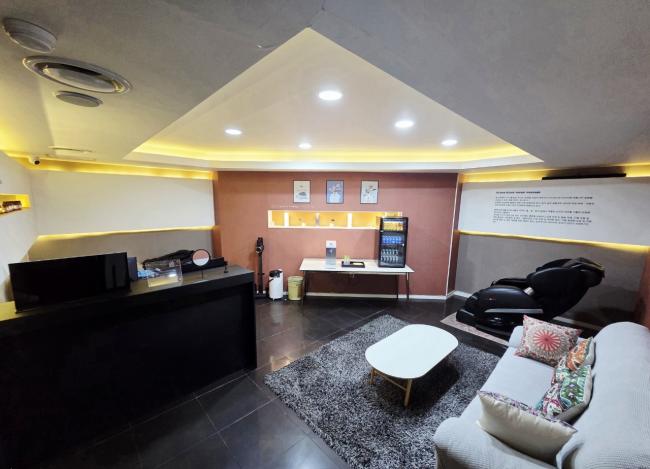 야테라피 - 관양동 인근 태국마사지 전문 마사지 매장 전경