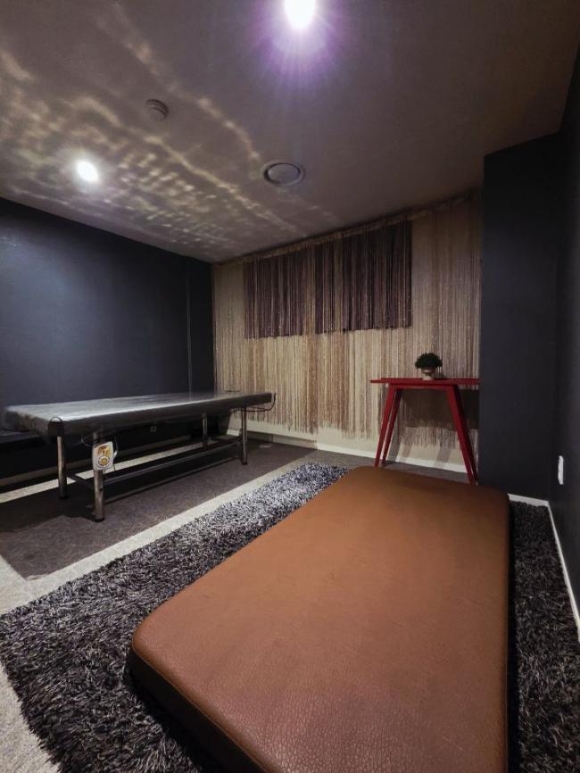 주변 태국마사지 추천 매장 야테라피의 전체적인 인테리어 모습