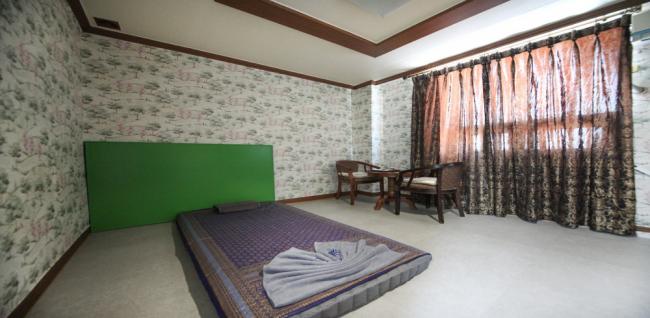 인제대역 주변 태국마사지 추천 매장 월드마사지의 전체적인 인테리어 모습