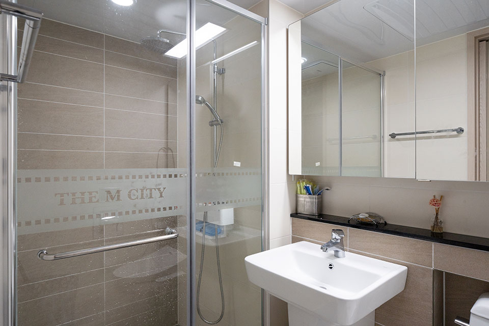 명지동 태국마사지 전문 킹덤타이의 깔끔하고 정돈된 내부 전경