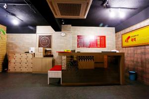 사바이 - 홍제동 홍제역,무악재역 인근 태국마사지 전문 마사지 매장 전경