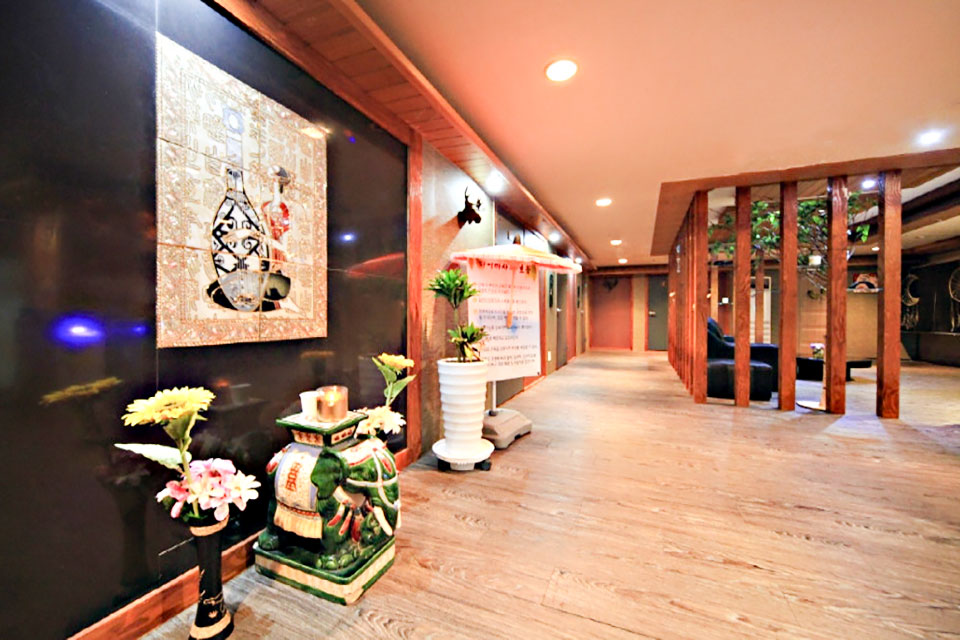 태국마사지 관리 전문 마사지 매장 필타이 내부 공간