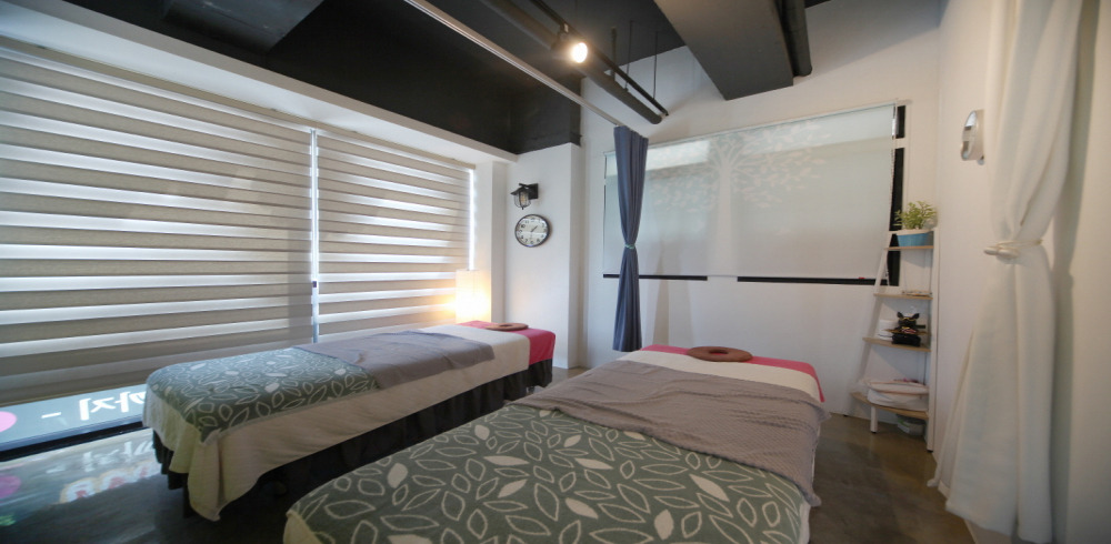 감계리 인근 마사지 잘하는 곳 썬바디풋샵 청결하게 관리된 내부 시설