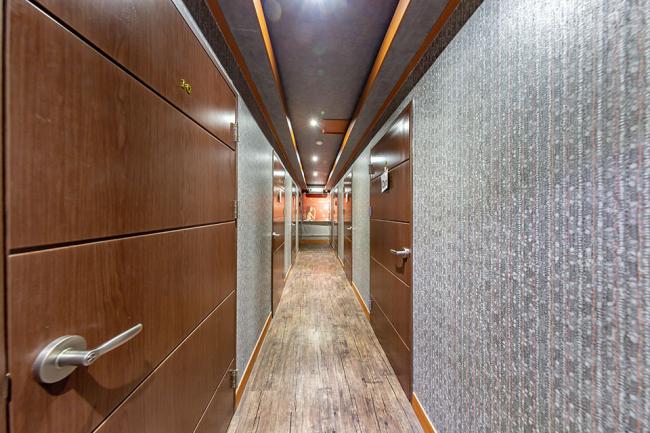 용산역 인근 아로마, 커플관리, 스웨디시, 왁싱제모 서비스가 제공되는 미소테라피의 전체 시설