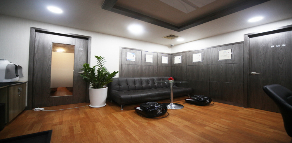 논현역,학동역,신논현역,언주역,역삼역,선정릉역 인근 마사지 잘하는 곳 썸에스테틱 청결하게 관리된 내부 시설