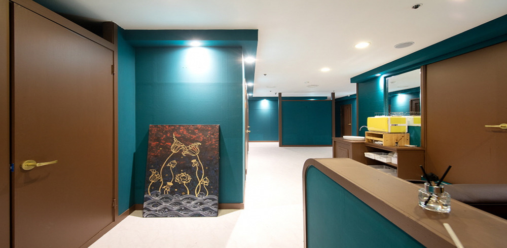 스웨디시 서비스가 제공되는 구월동 더킹스웨디시&왁싱 매장 내부 사진