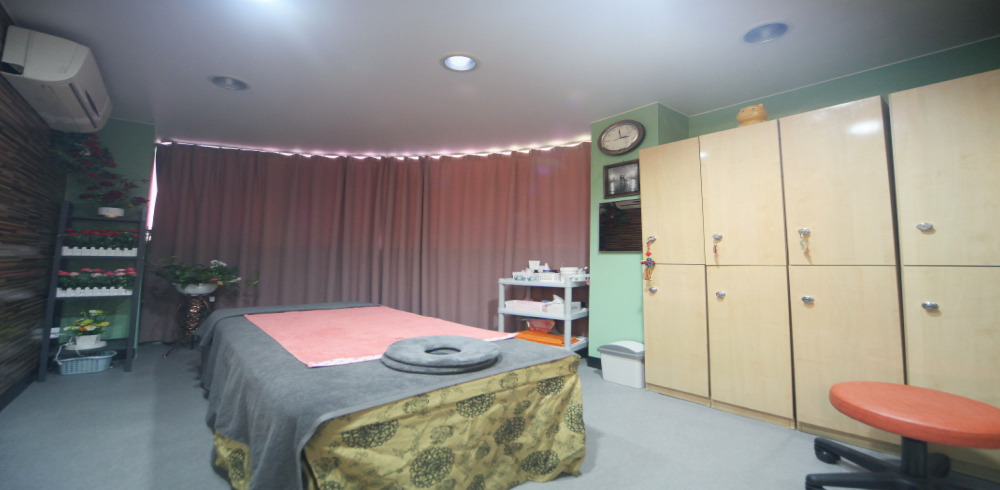 중국마사지 서비스가 제공되는 석촌동 황실테라피 매장 내부 사진