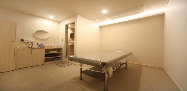 평촌역 인근 베트남관리사 마사지 전문 블루테라피의 아늑한 내부 시설 안내