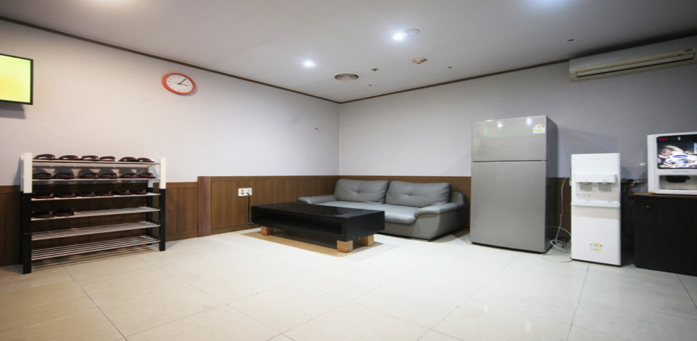 태국마사지 서비스가 제공되는 응암동 정타이 매장 내부 사진