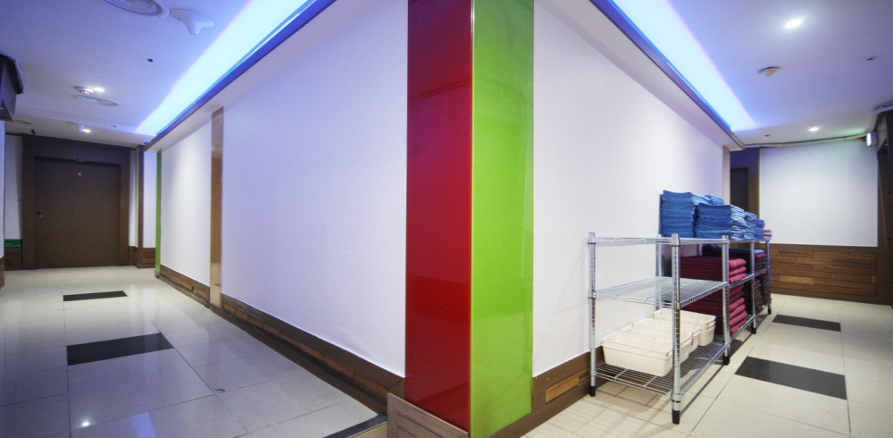 새절역,증산역에 위치한 타이, 아로마 서비스 가능 정타이 시설