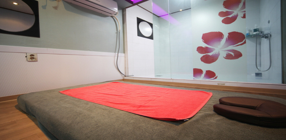태국마사지 서비스가 제공되는 응암동 정타이 매장 내부 사진