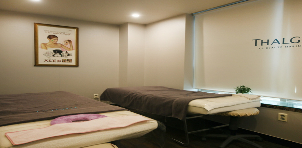 역삼동 한국마사지 전문 라벨르의 깔끔하고 정돈된 내부 전경