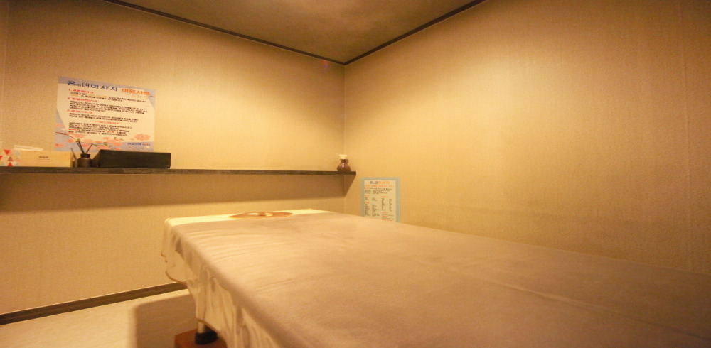 송산역에 위치한 스웨디시 서비스 가능 드레스룸 시설