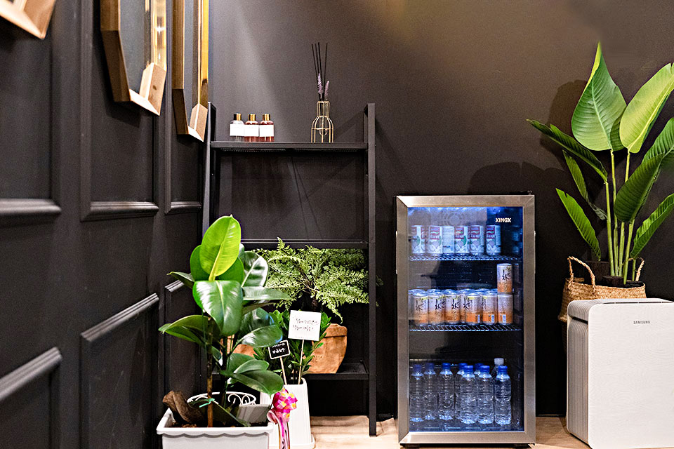 명지동 주변 생각대로타이 매장 주요 시설 및 인테리어 사진