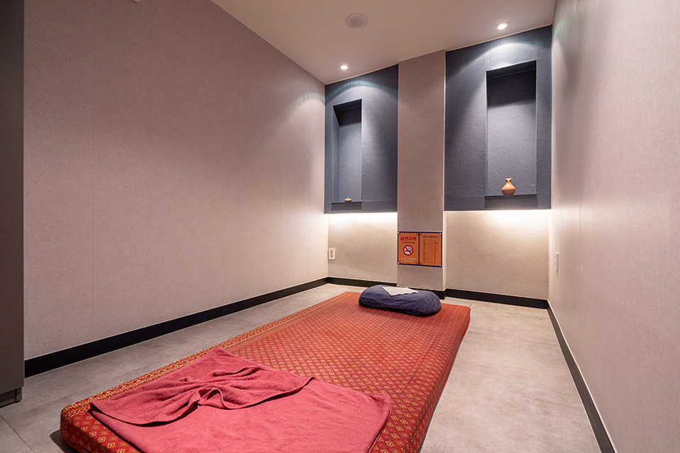 신대방역,신풍역,보라매공원역,구로디지털단지역 인근 마사지 잘하는 곳 그린타이퍼스티지 청결하게 관리된 내부 시설