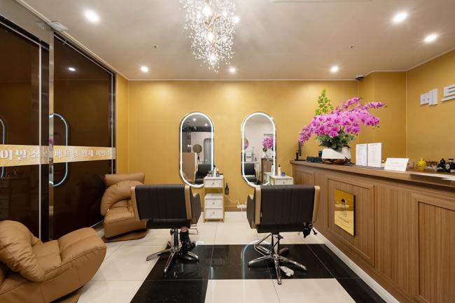 두정역 주변 베트남황제이발소 매장 주요 시설 및 인테리어 사진