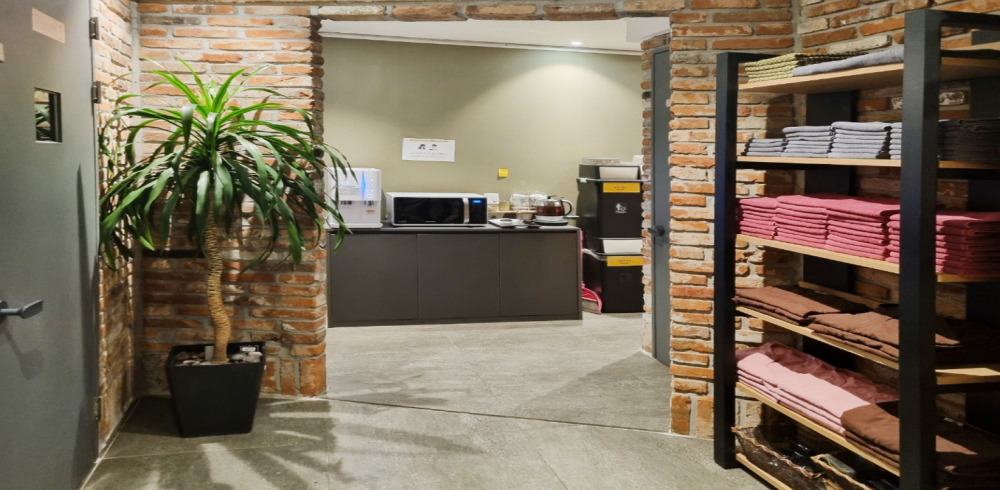 용전동 태국마사지 전문 몽타이마사지의 깔끔하고 정돈된 내부 전경