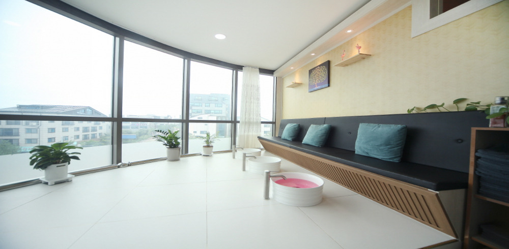 송담리 인근 중국관리사 마사지 전문 약손아로마의 아늑한 내부 시설 안내