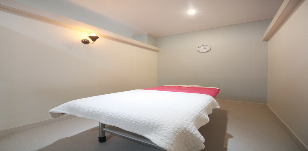 송담리 인근 중국관리사 마사지 전문 약손아로마의 아늑한 내부 시설 안내