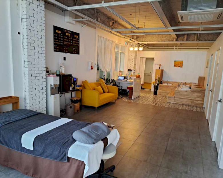 밝은손FOOT&바디 - 장항동 정발산역 2번출구,정발산역,마두역 인근 한국마사지 전문 마사지 매장 전경